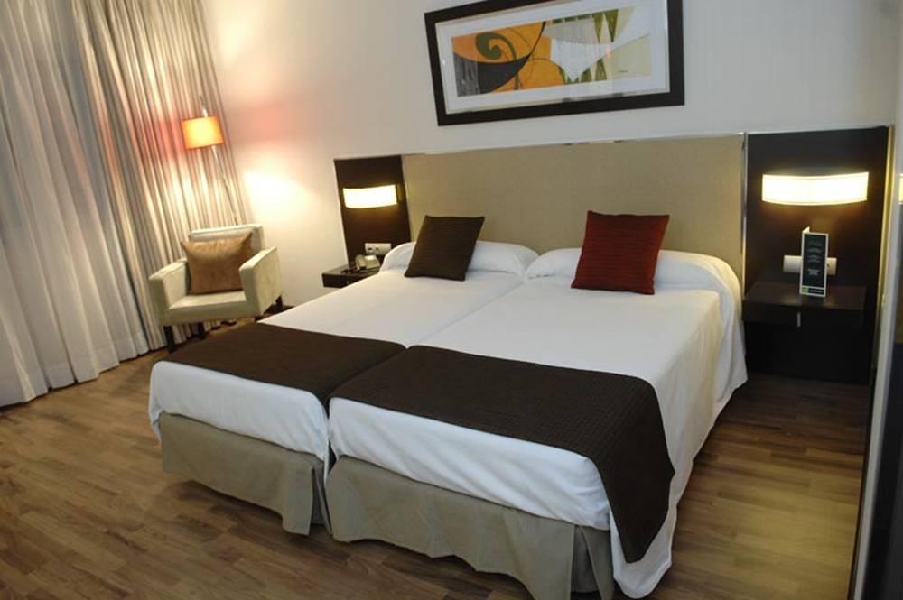 Hotel Asset Torrejón Torrejón de Ardoz Exterior foto