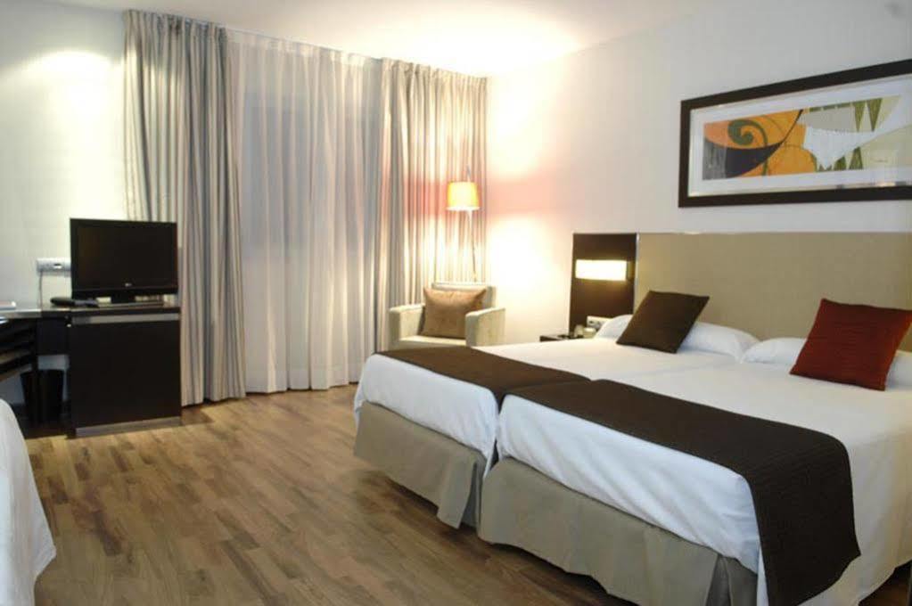 Hotel Asset Torrejón Torrejón de Ardoz Exterior foto